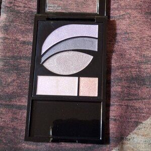 🎨 Revlon Photoready Eye Contour Kit – Water Colors